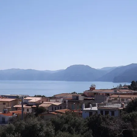 Cozy House Sea View Cala Gonone