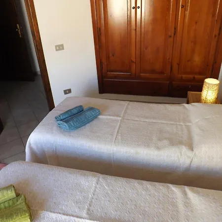Pensión Cozy House Sea View Cala Gonone