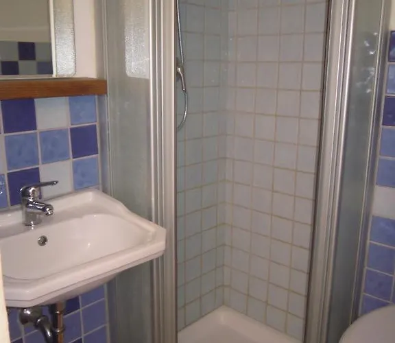 Cozy House Sea View 3*