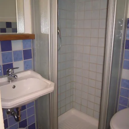 Cozy House Sea View 3*