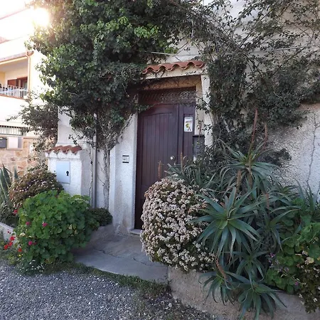 Vendégház Cozy House Sea View Cala Gonone