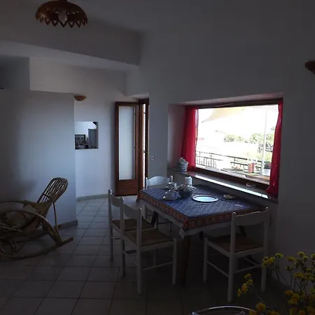 Cozy House Sea View 3*