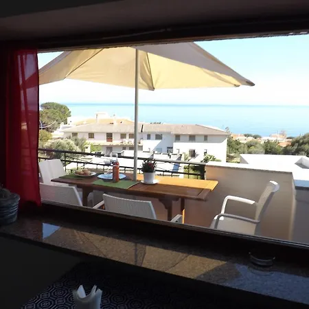 Cozy House Sea View 칼라고노네