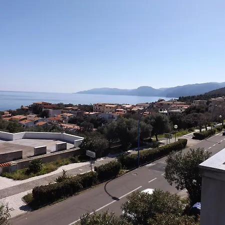 Cozy House Sea View 3* カーラゴノネ