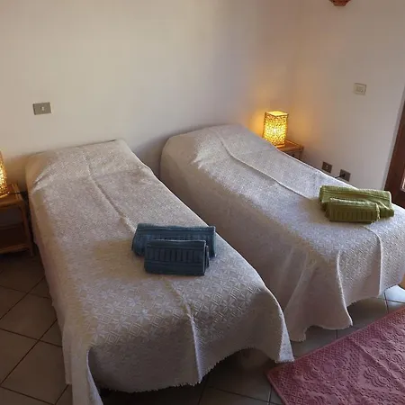 Cozy House Sea View Vendégház 3*